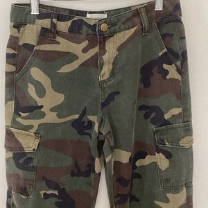 superdown Camouflage Cargo Joggers with Drawstring, Size 23